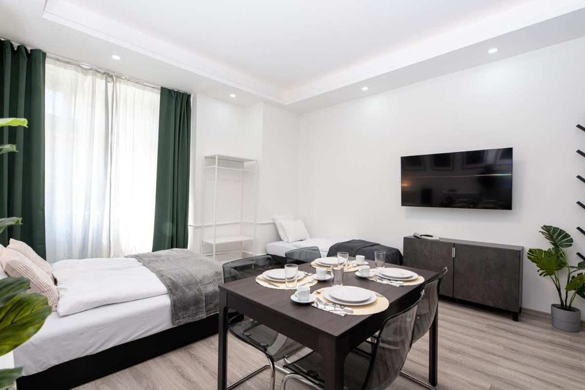 New Studio At The Best Location 부다페스트 외부 사진